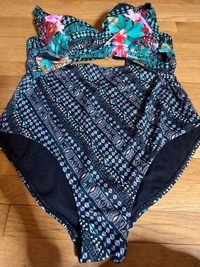 Swimsuits for all Sz 18 Floral & Geometric one pice cutout  - Teal, Black, Pink